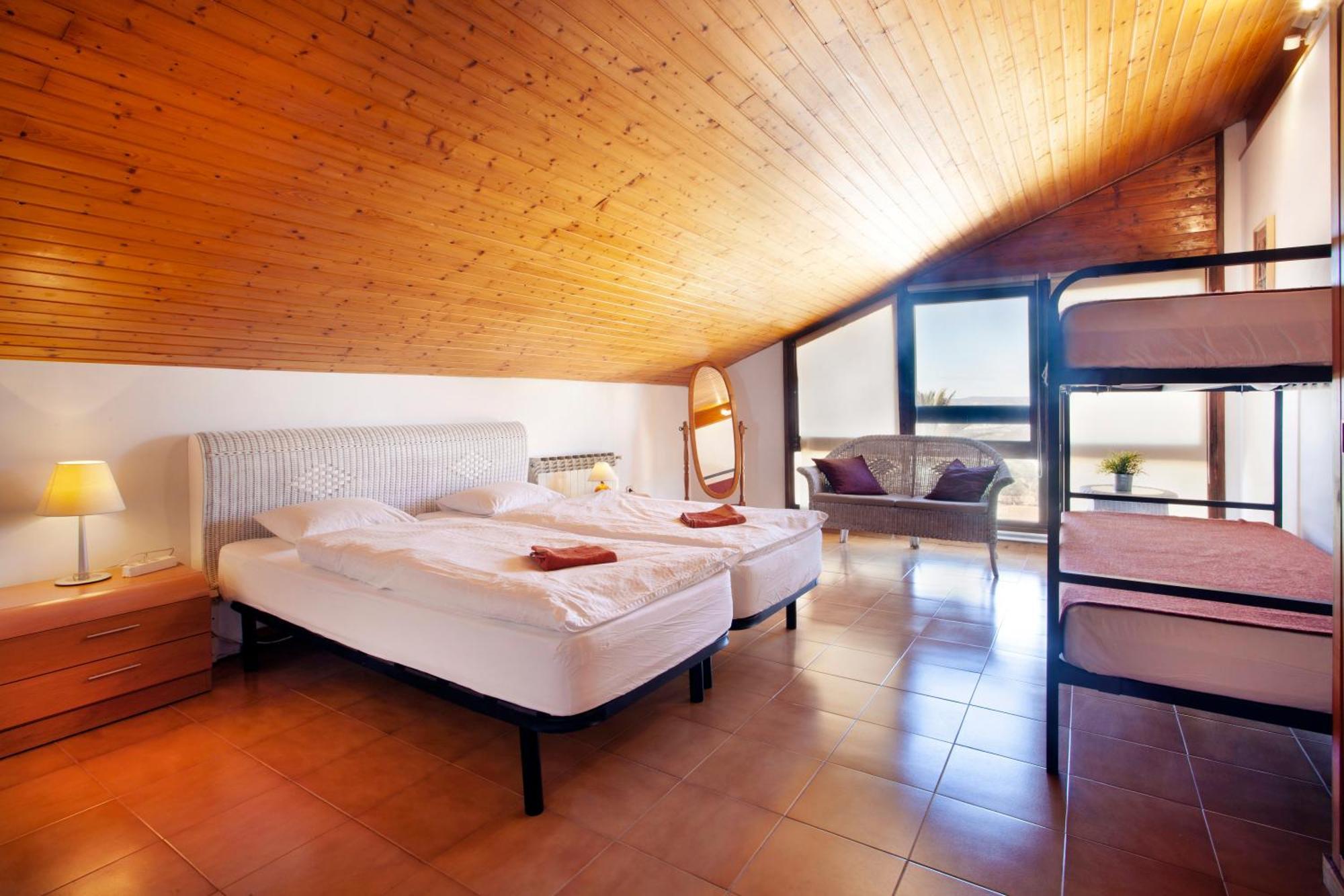 Aaccent Montblanc - Prenafeta Otel Dış mekan fotoğraf